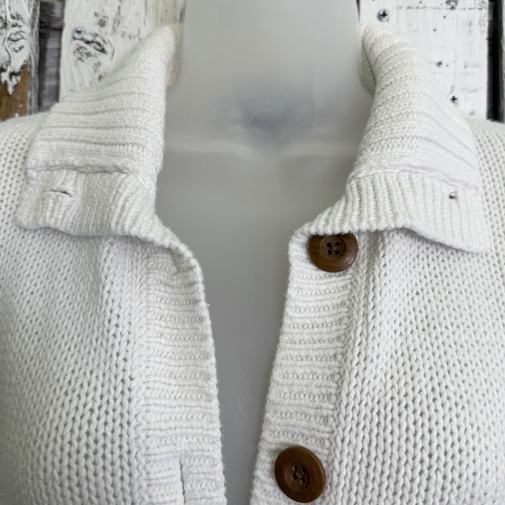 Eddie Bauer Cardigan Sweater Women M Cream White Shaker Knit Button Up Classic - Picture 3 of 11